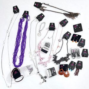 PAPARAZZI Lot of costume jewelry necklace earrings NWT